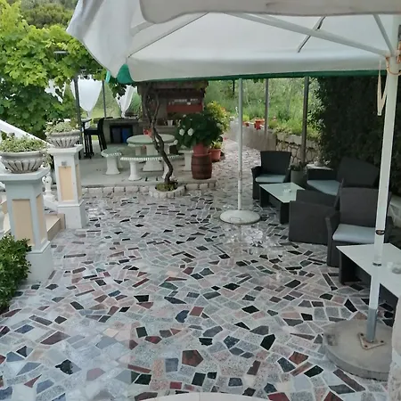 Gordana * Supetarska Draga